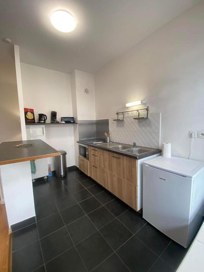 Le Carnot Appartement Avec 2 Chambres Separes Et Parking Privatif Et Securise Arras Buitenkant foto
