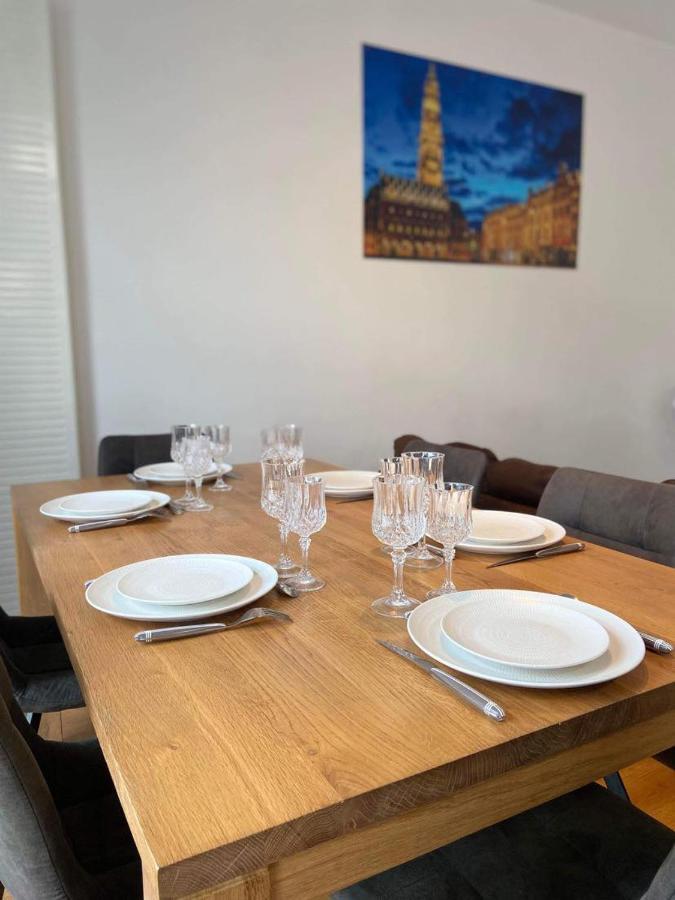 Le Carnot Appartement Avec 2 Chambres Separes Et Parking Privatif Et Securise Arras Buitenkant foto