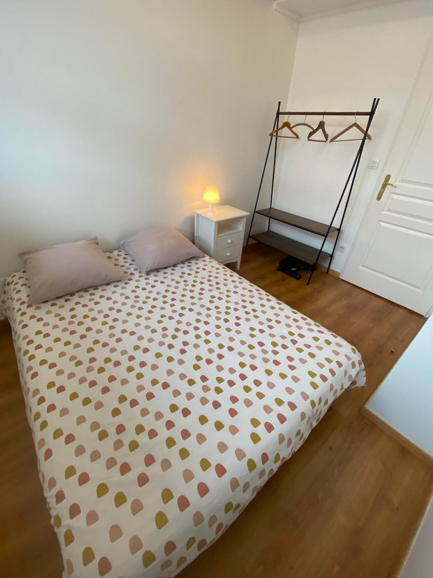 Le Carnot Appartement Avec 2 Chambres Separes Et Parking Privatif Et Securise Arras Buitenkant foto